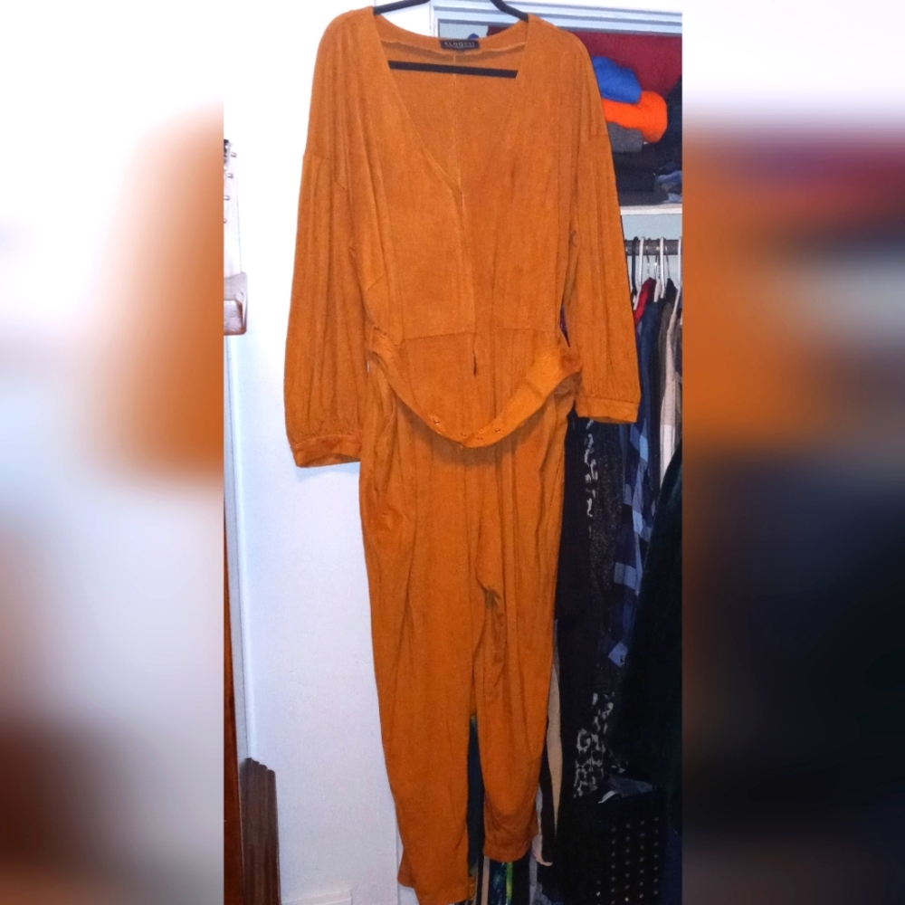 Eloquii Suede Jumpsuit - Picture 4 of 13